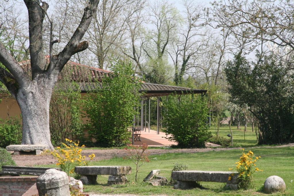 Agriturismo Corte San Girolamo Mântua Exterior foto